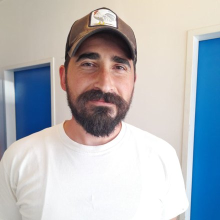 Murat Eker, Facharbeiter Schwarzdecker